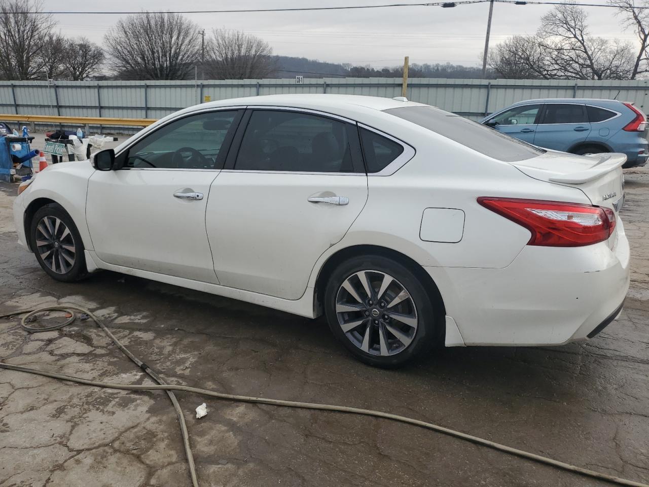 2016 NISSAN ALTIMA 2.5 - Фото 2