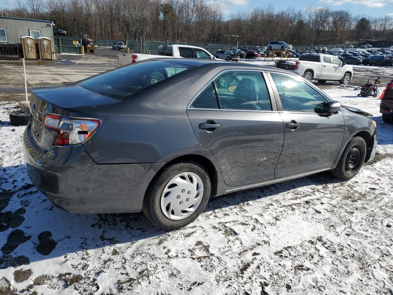 2012 TOYOTA CAMRY BASE - Фото 3