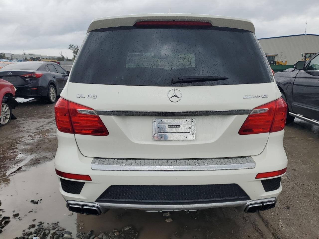 2015 MERCEDES-BENZ GL 63 AMG - Image 6