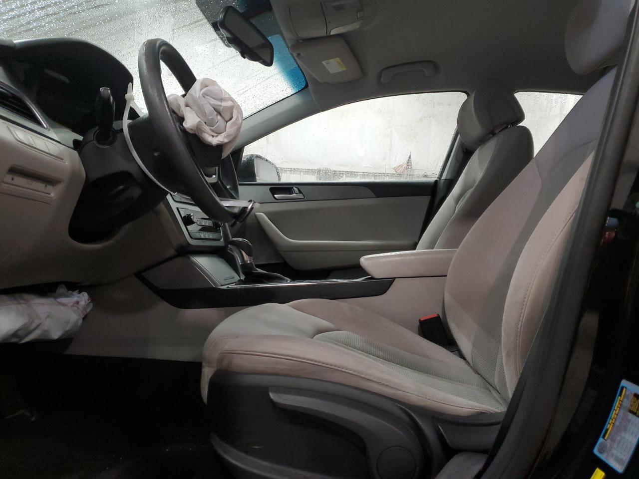 2017 HYUNDAI SONATA SE - Фото 7