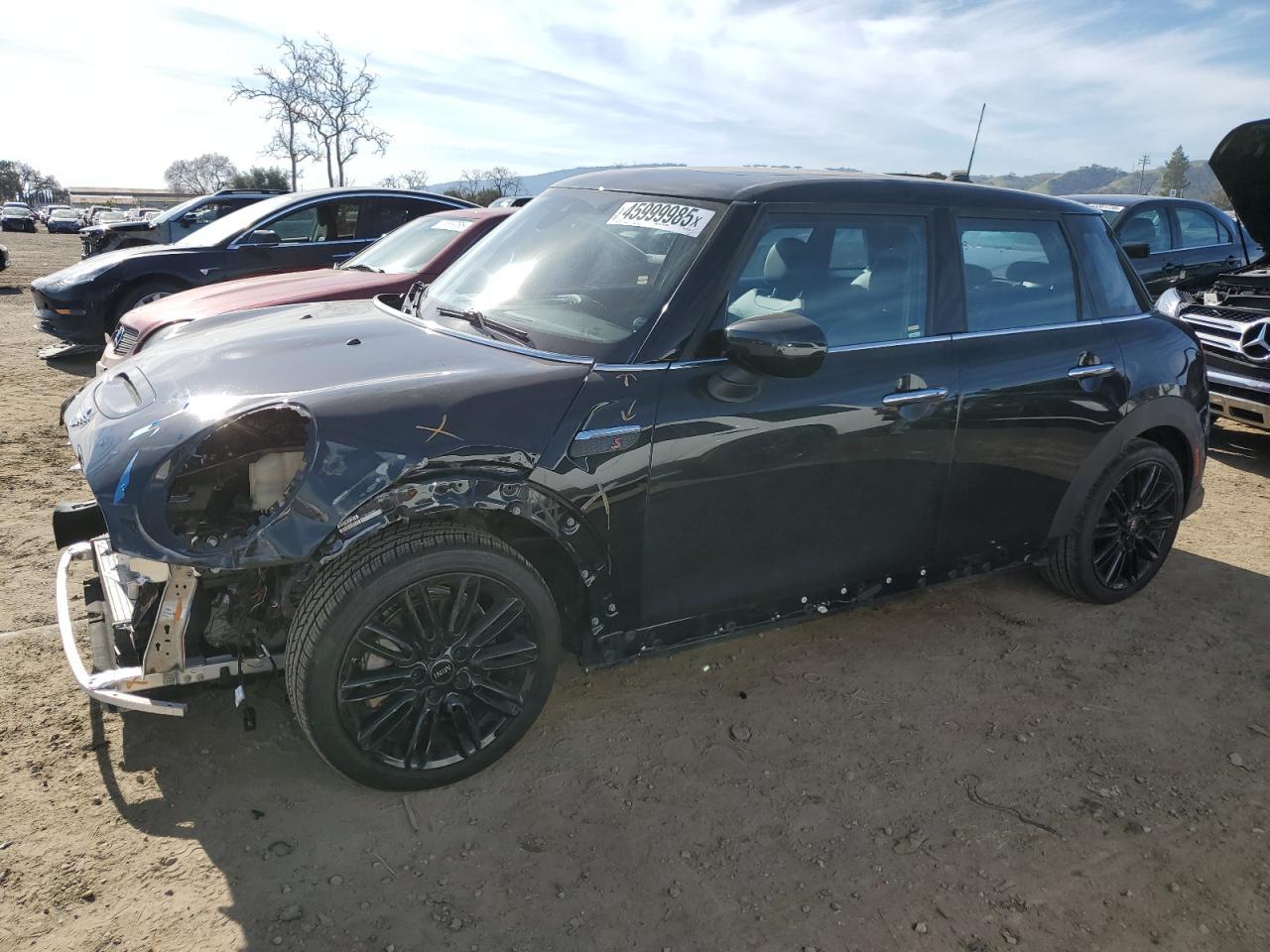 2023 MINI COOPER S