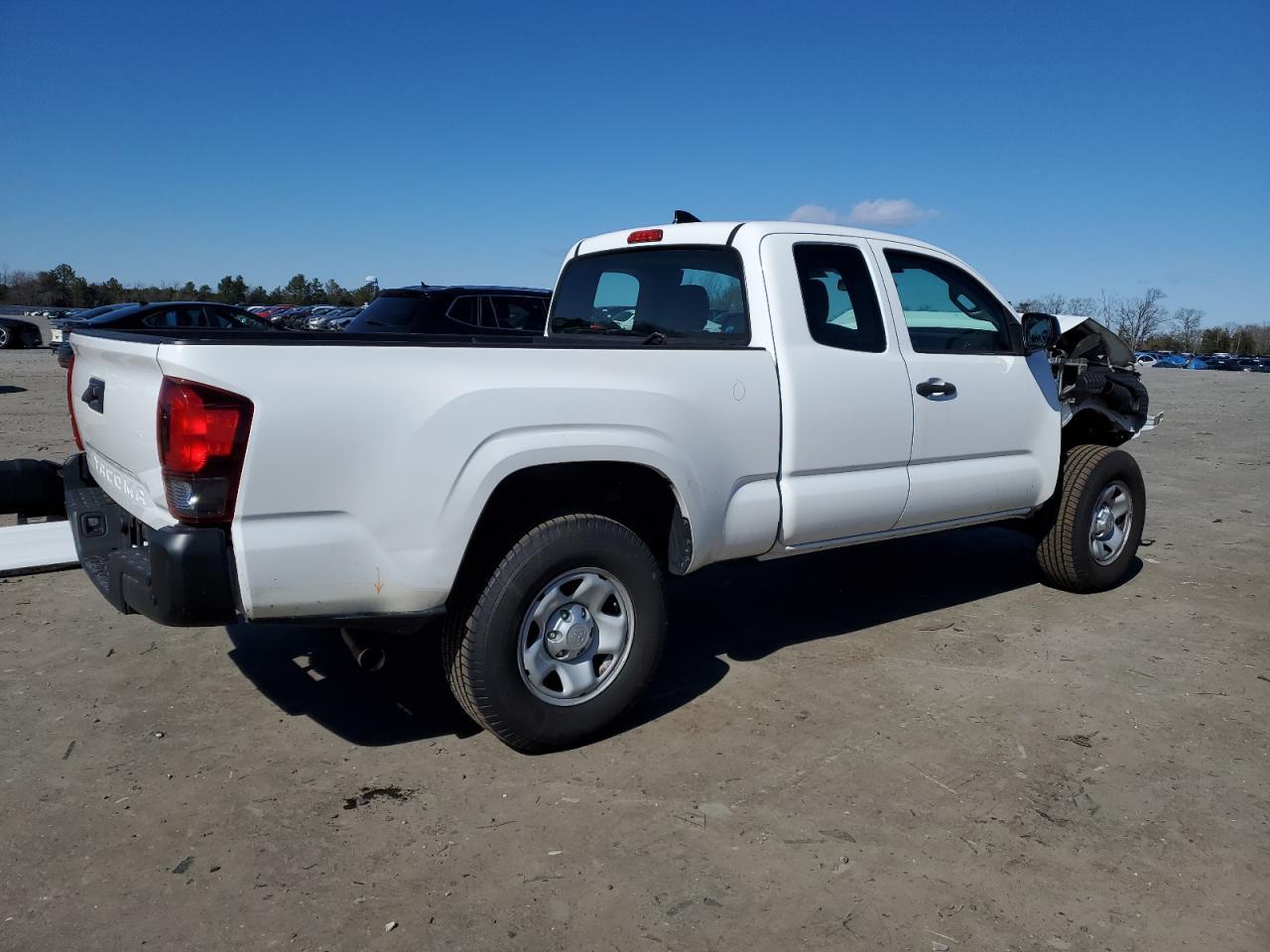 2018 TOYOTA TACOMA ACC - Фото 3