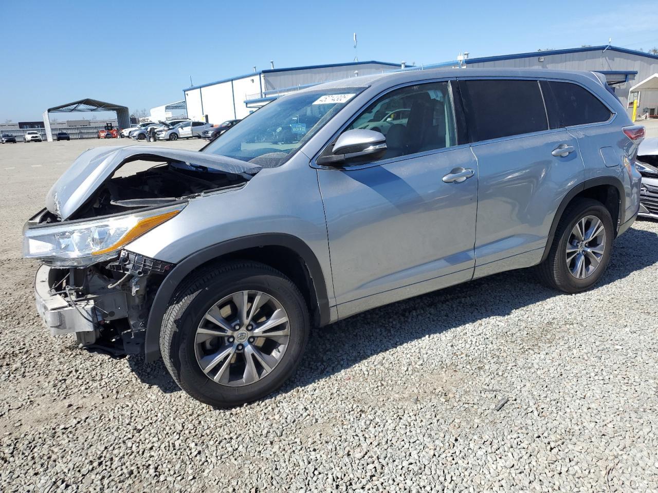 2015 TOYOTA HIGHLANDER