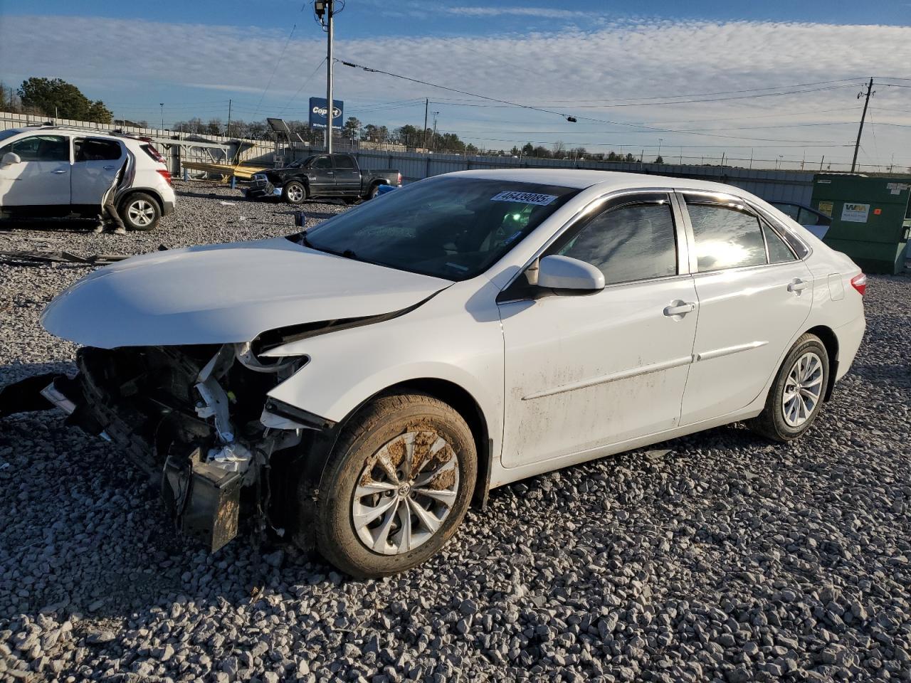 2015 TOYOTA CAMRY LE