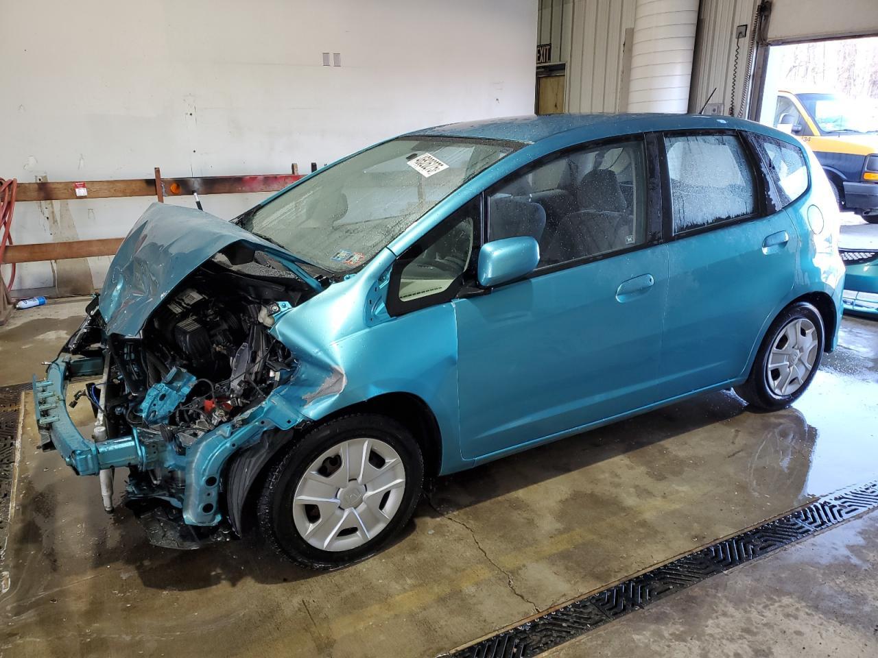 2013 HONDA FIT