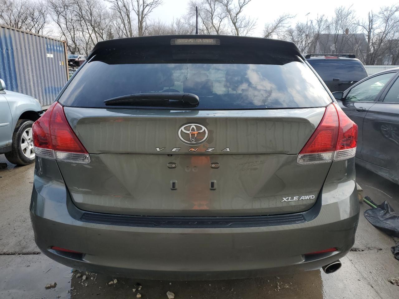 2014 TOYOTA VENZA LE - Фото 6