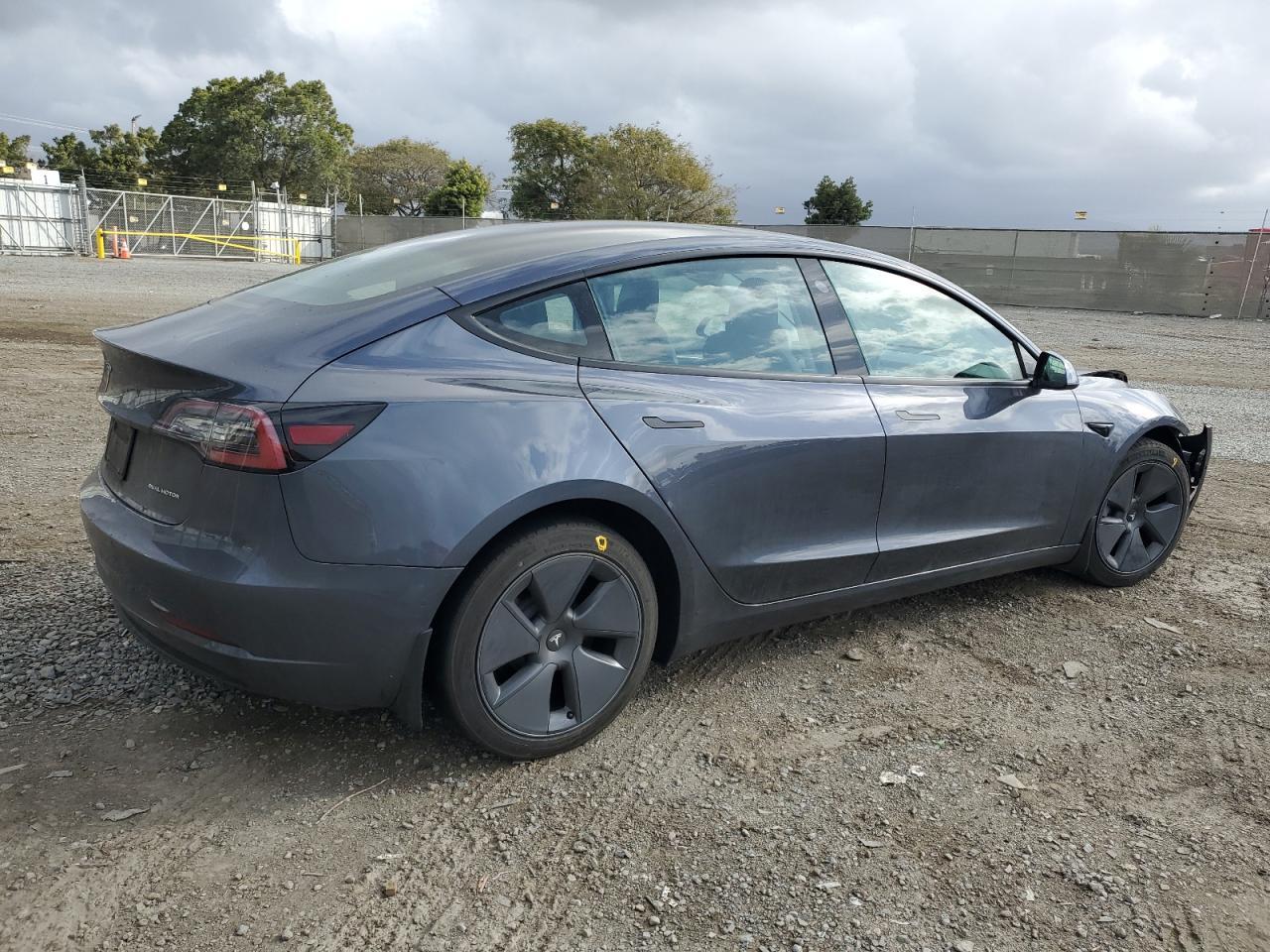 2022 TESLA MODEL 3 - Image 3