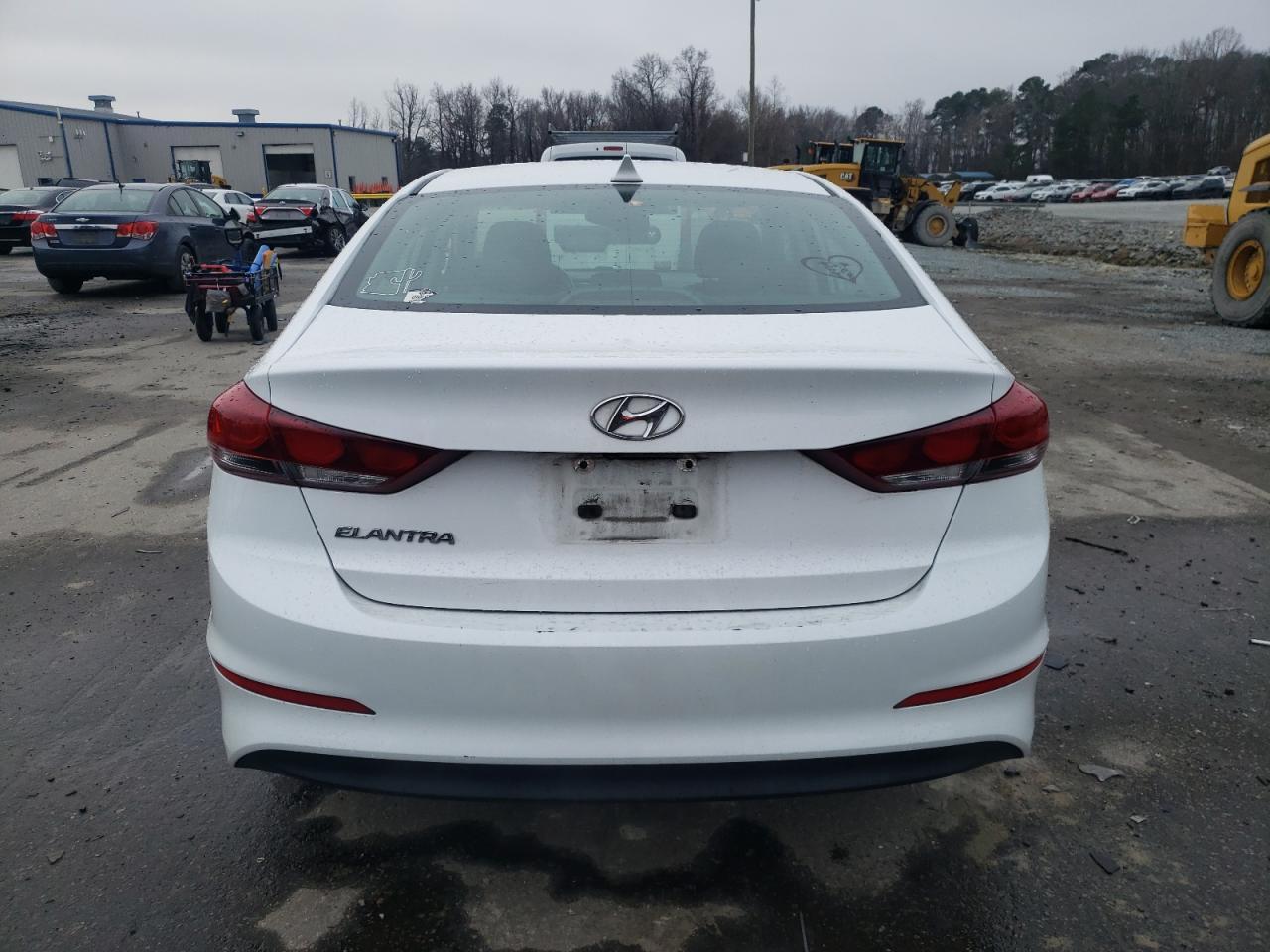 2018 HYUNDAI ELANTRA SE - Фото 6