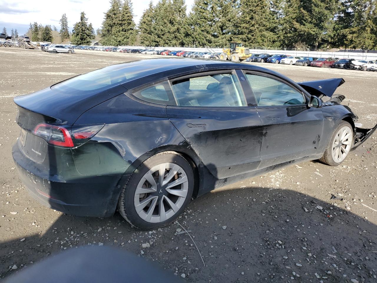 2021 TESLA MODEL 3 - Фото 3