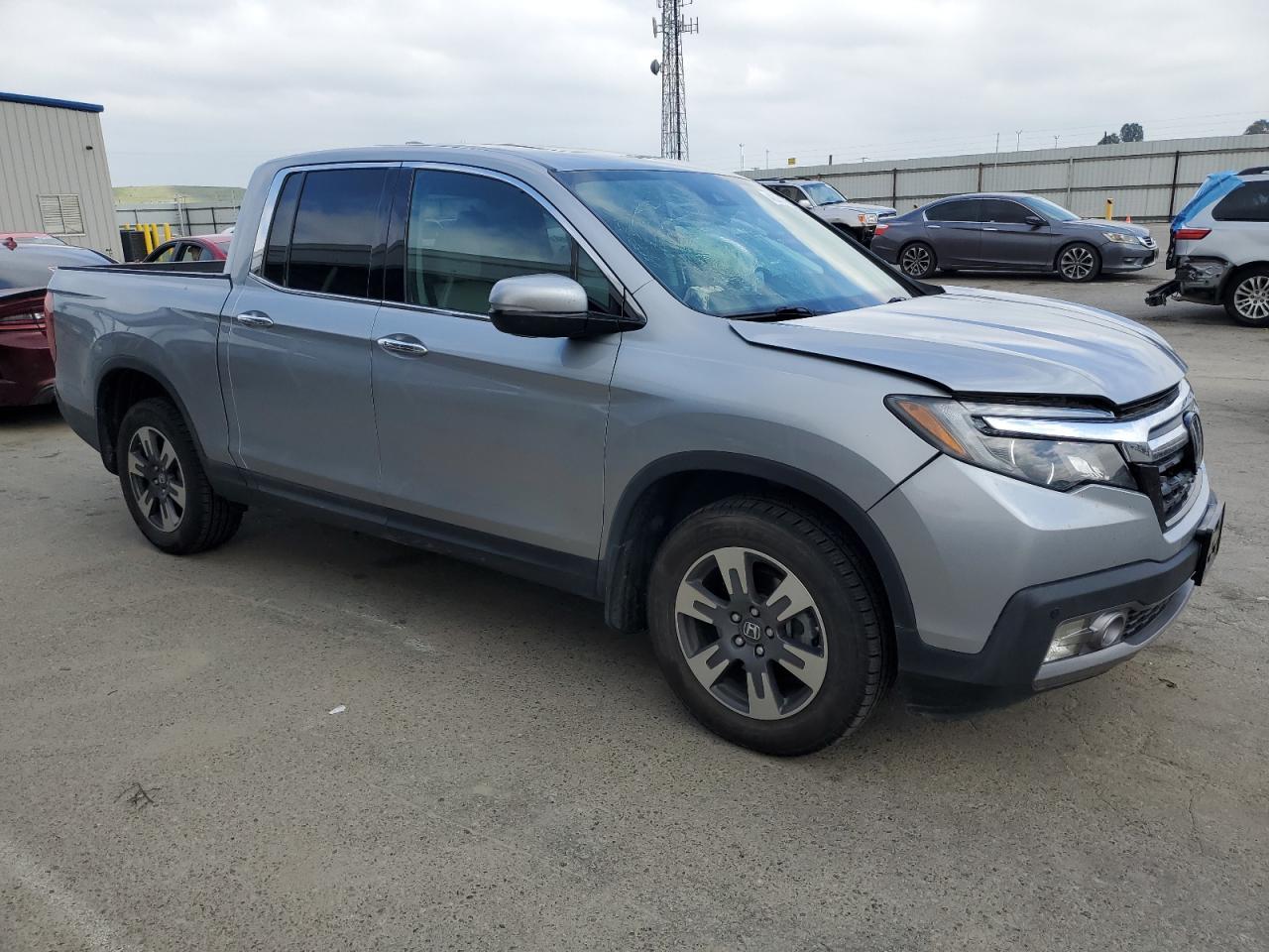 2018 HONDA RIDGELINE - Image 4
