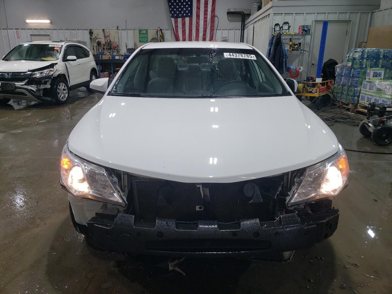 2014 TOYOTA CAMRY L - Фото 5