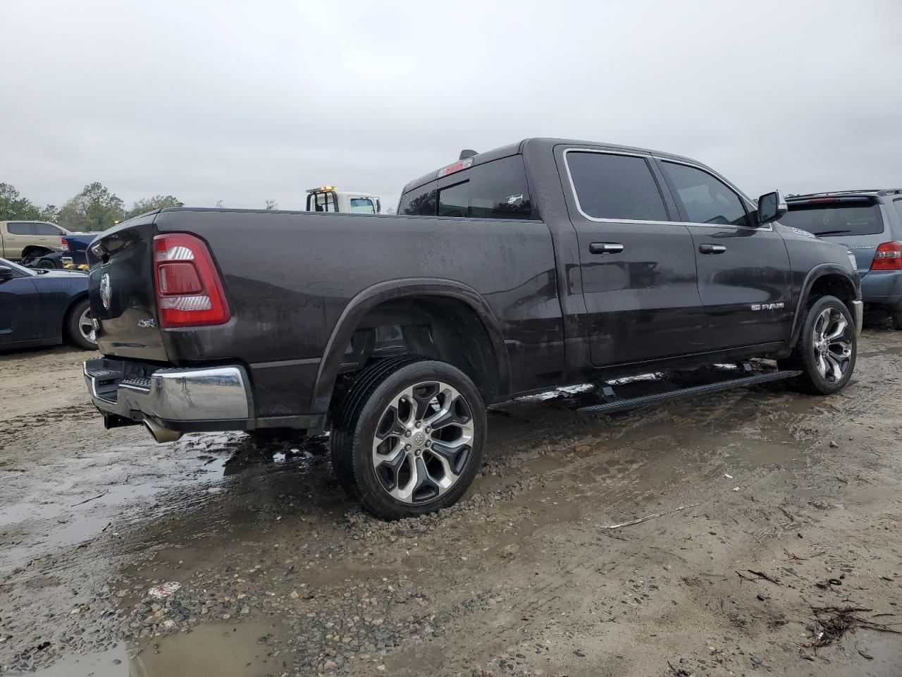 2019 RAM 1500 LARAM - Фото 3