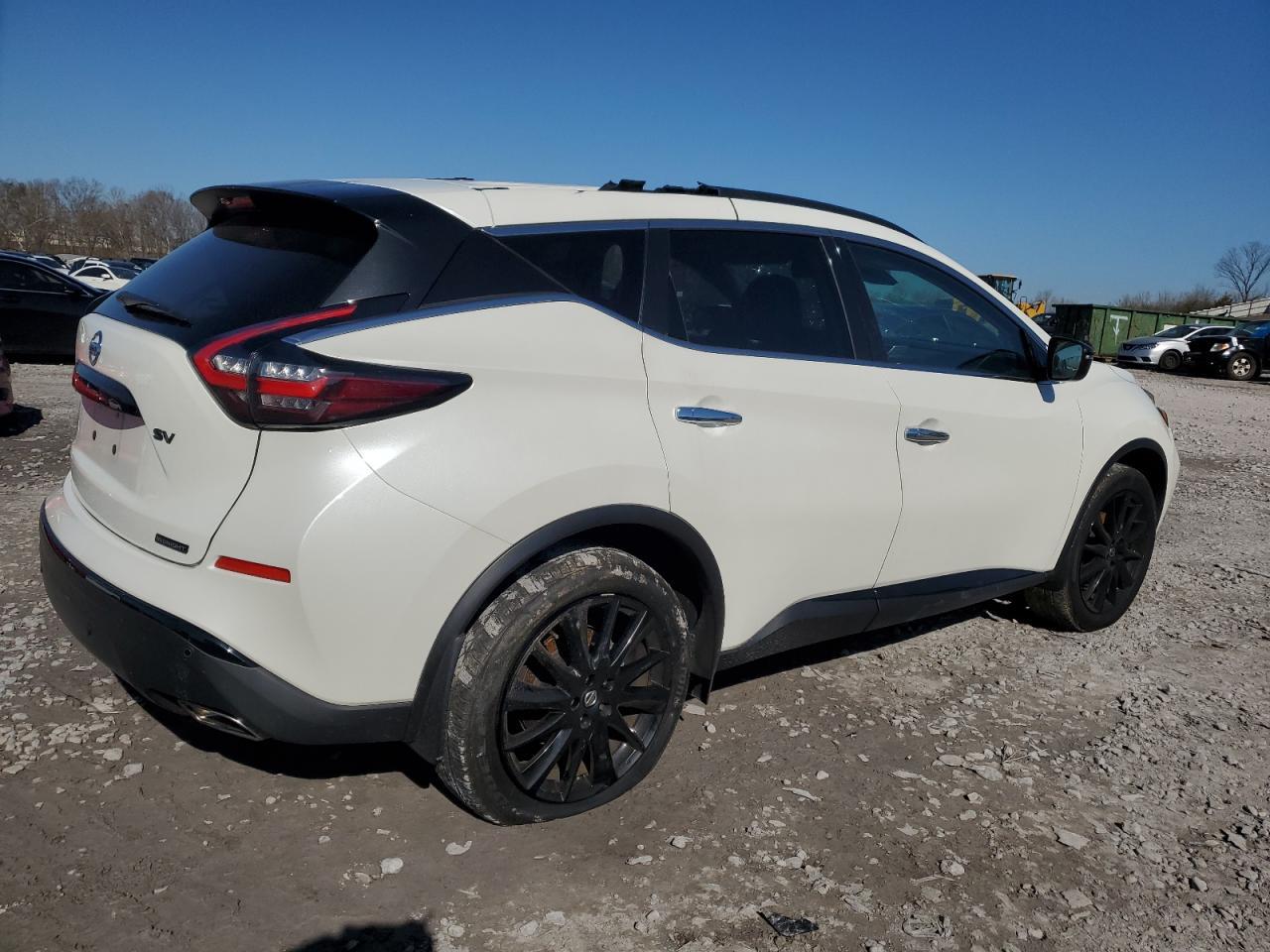 2022 NISSAN MURANO SV - Image 3