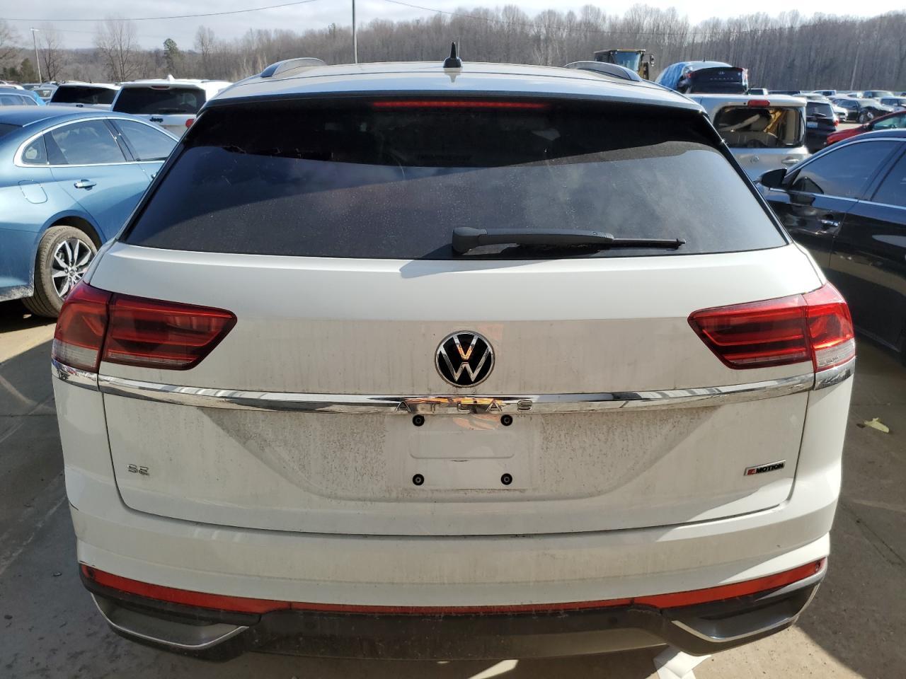 2022 VOLKSWAGEN ATLAS CROS - Image 6