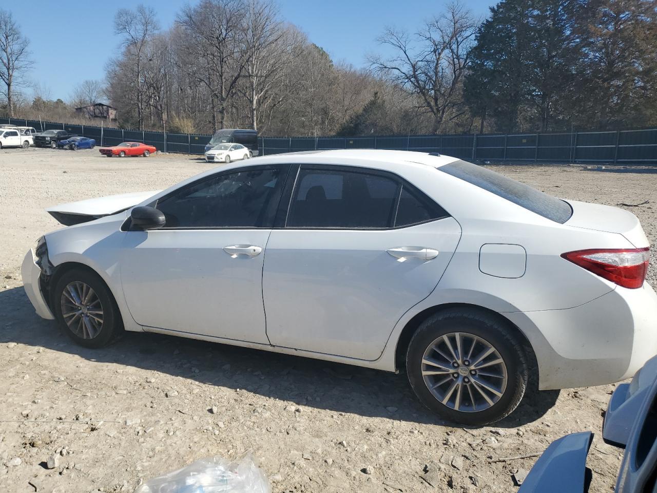 2015 TOYOTA COROLLA L - Фото 2