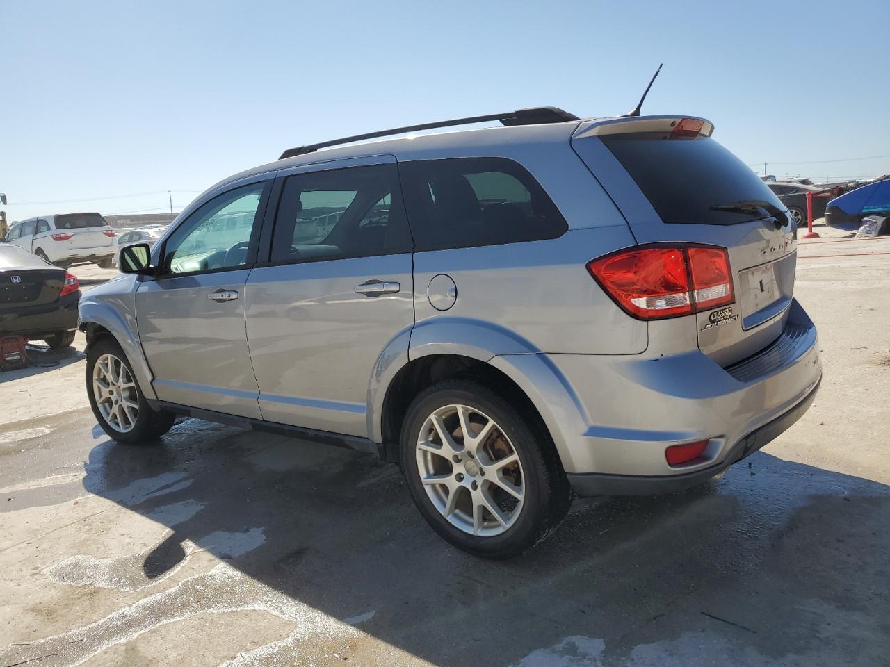 2015 DODGE JOURNEY SX - Фото 2
