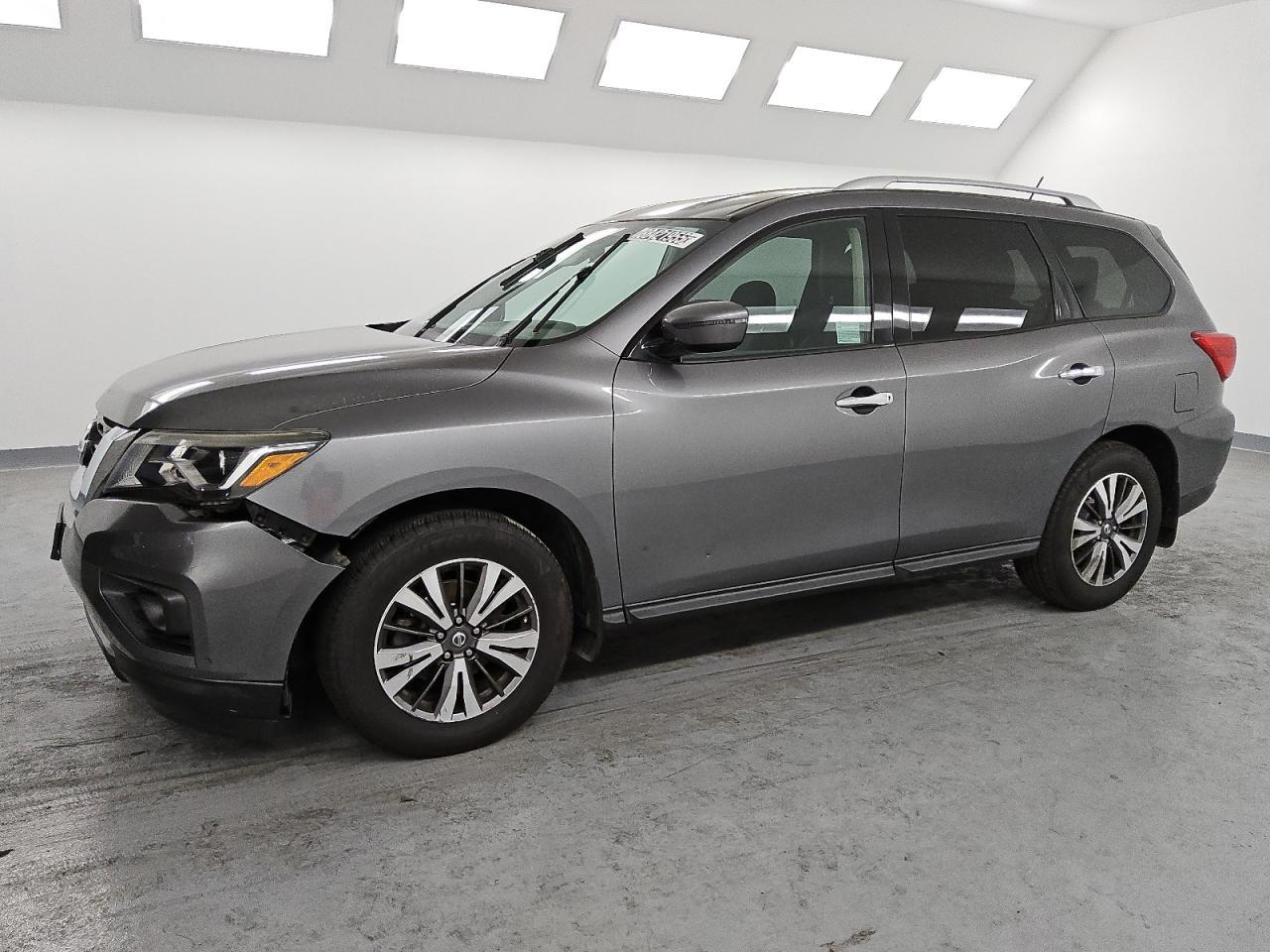 2017 NISSAN PATHFINDER