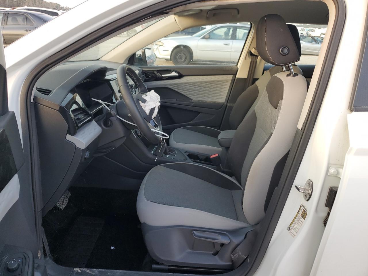 2023 VOLKSWAGEN TAOS S - Image 7