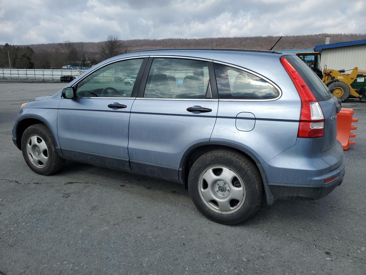 2011 HONDA CR-V LX - Image 2