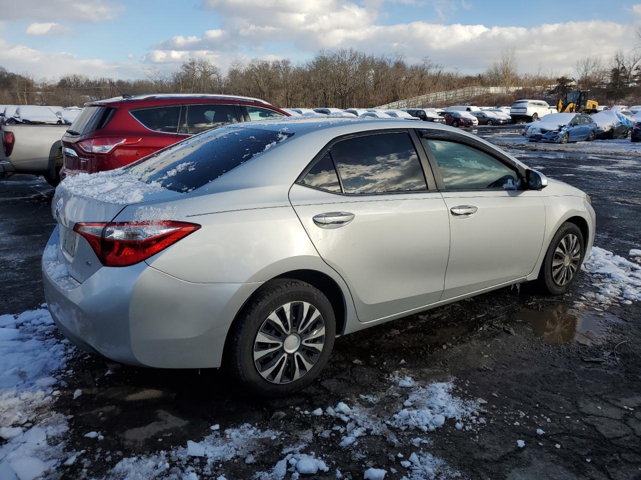 2014 TOYOTA COROLLA L - Image 3