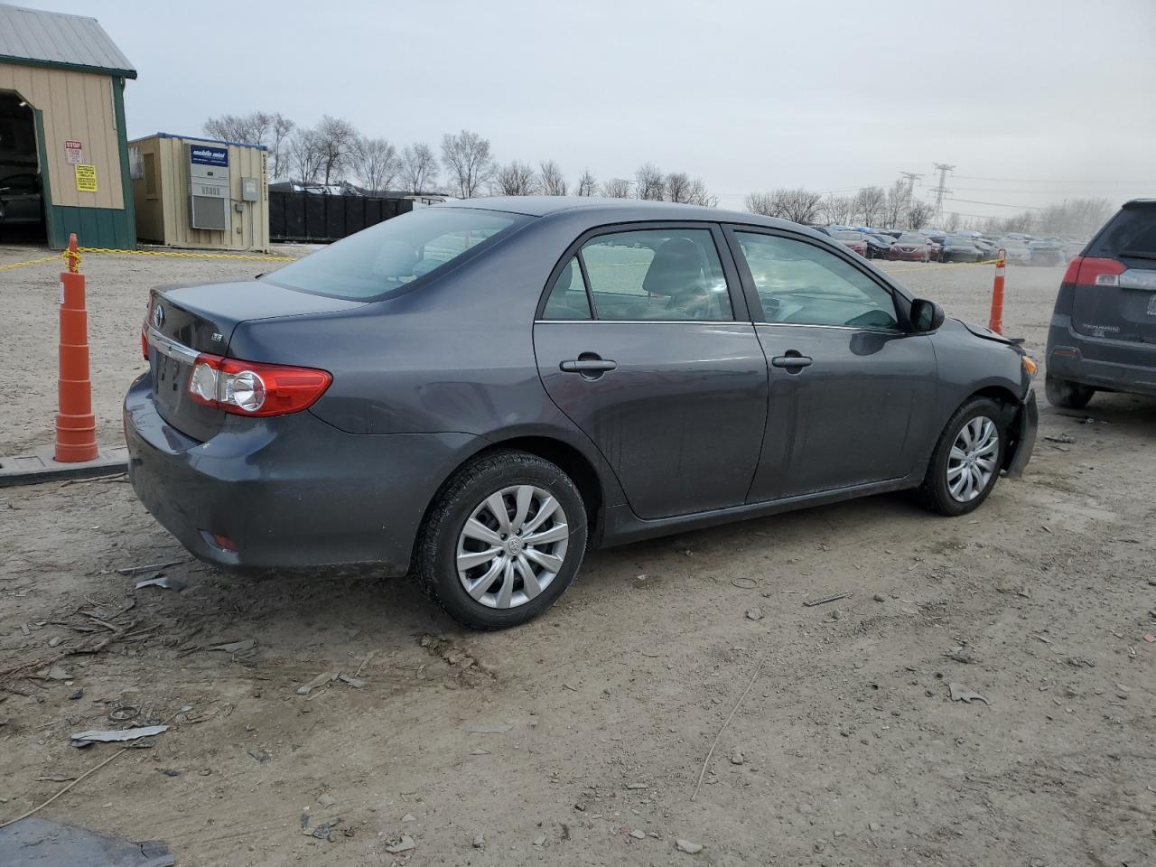 2013 TOYOTA COROLLA BA - Image 3