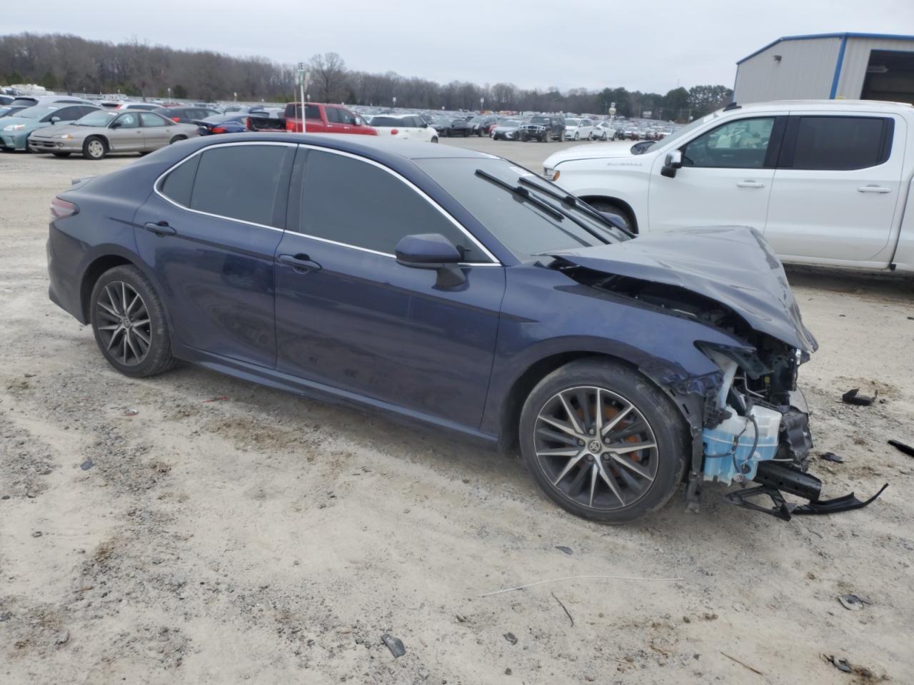 2021 TOYOTA CAMRY SE - Image 4