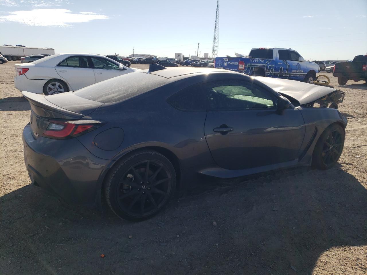 2023 TOYOTA GR 86 PREM - Image 3