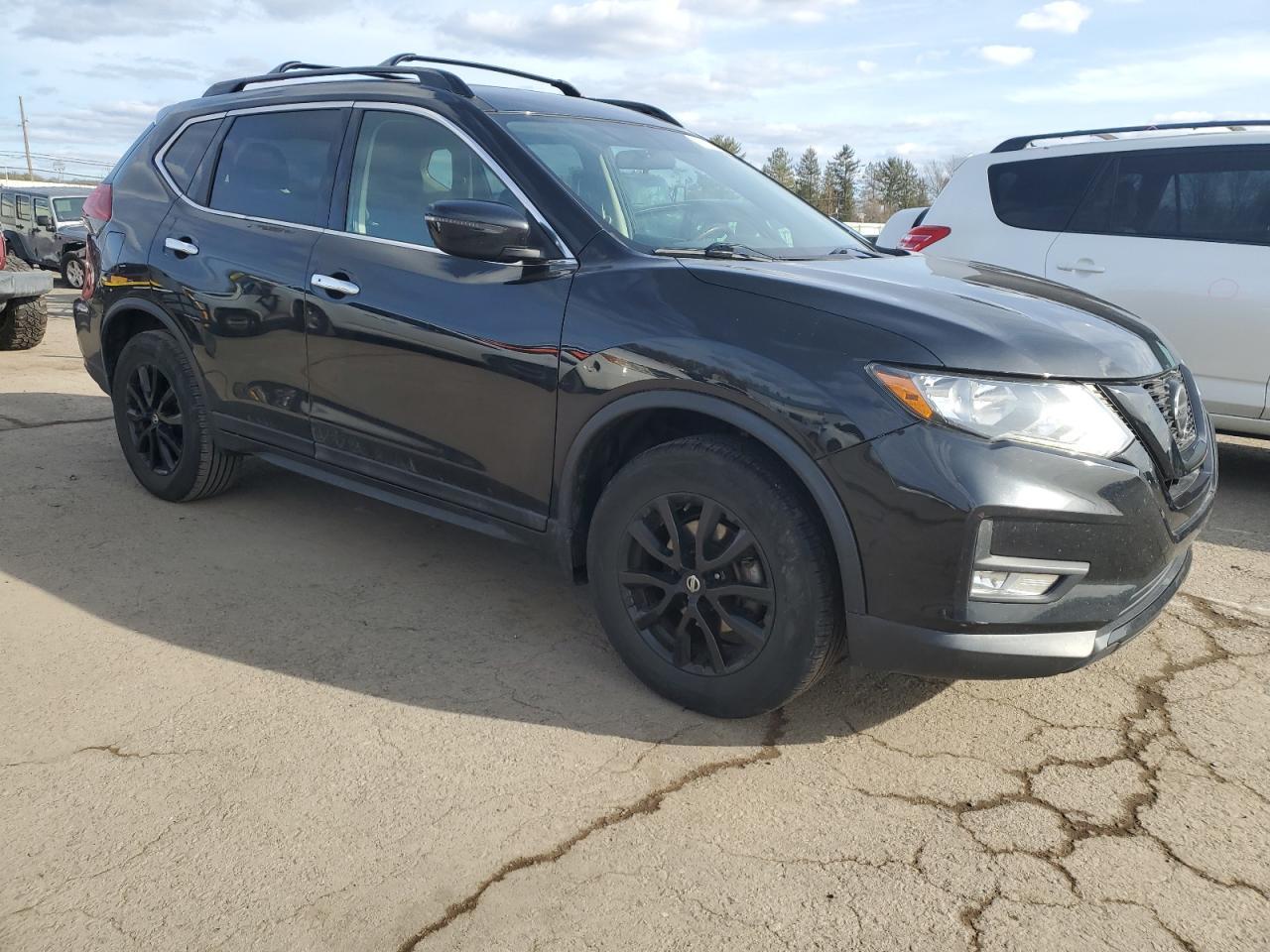 2018 NISSAN ROGUE S - Фото 4