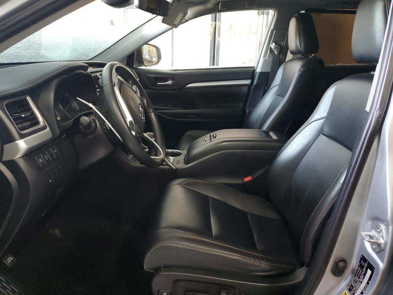 2019 TOYOTA HIGHLANDER - Image 7