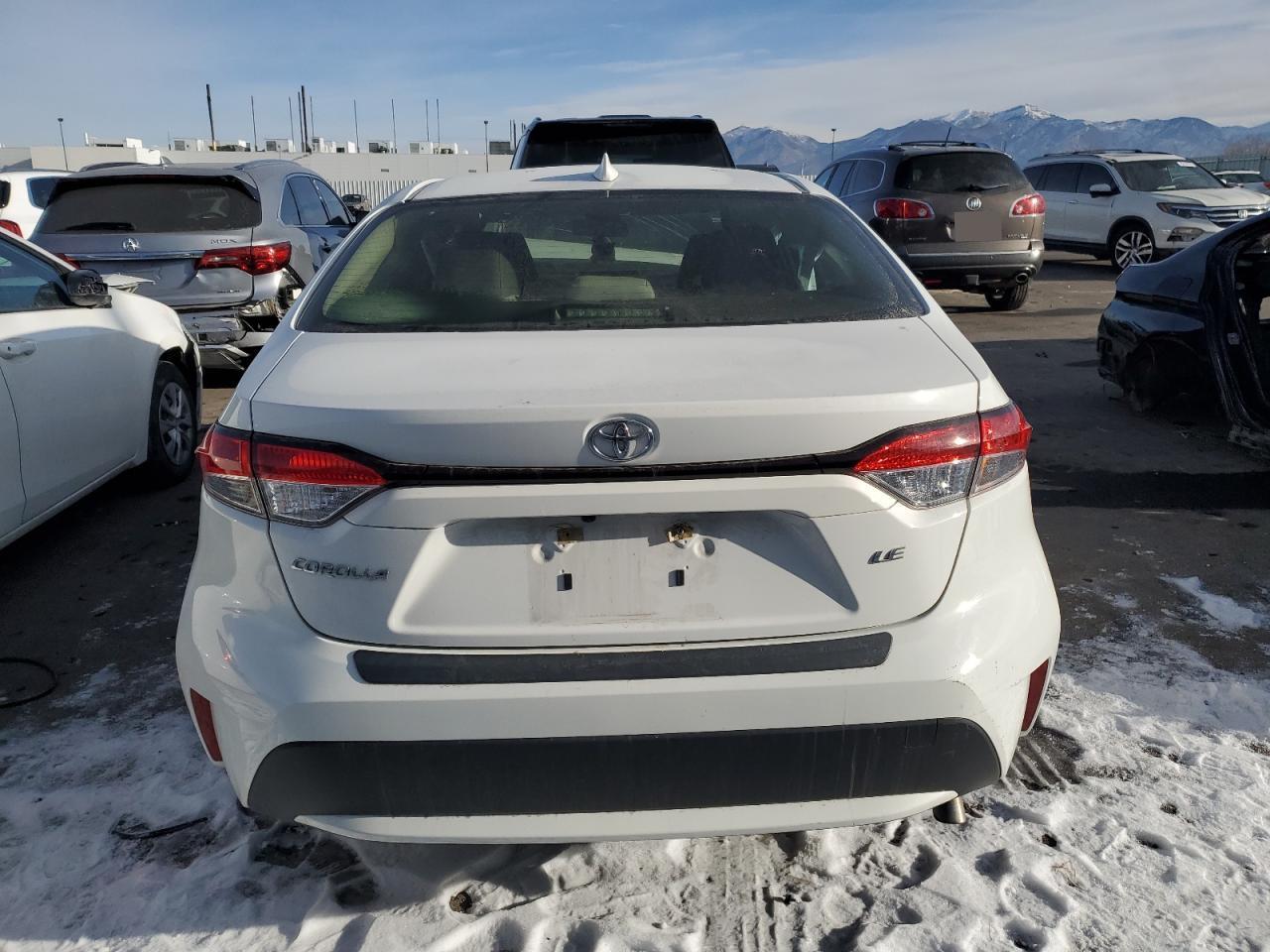 2020 TOYOTA COROLLA LE - Image 6