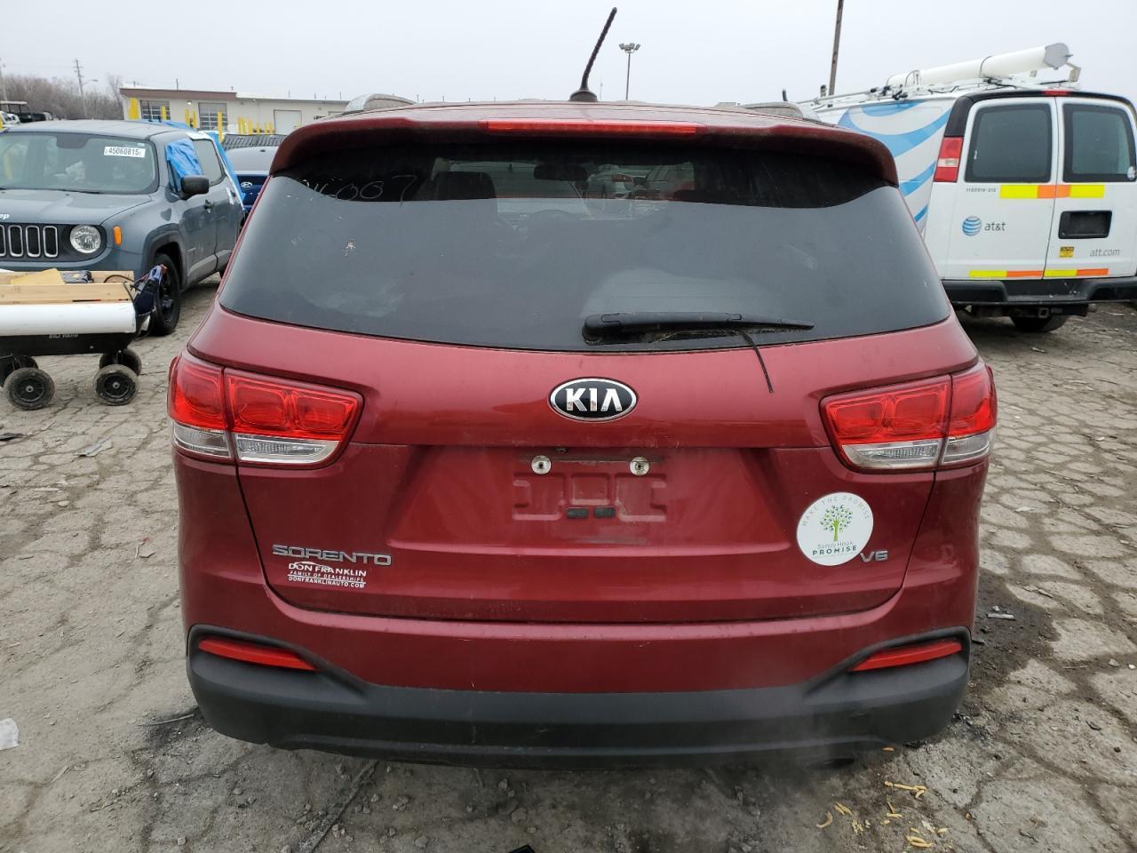 2017 KIA SORENTO LX - Фото 6