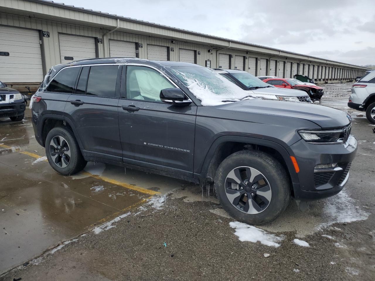 2024 JEEP GRAND CHER - Image 4