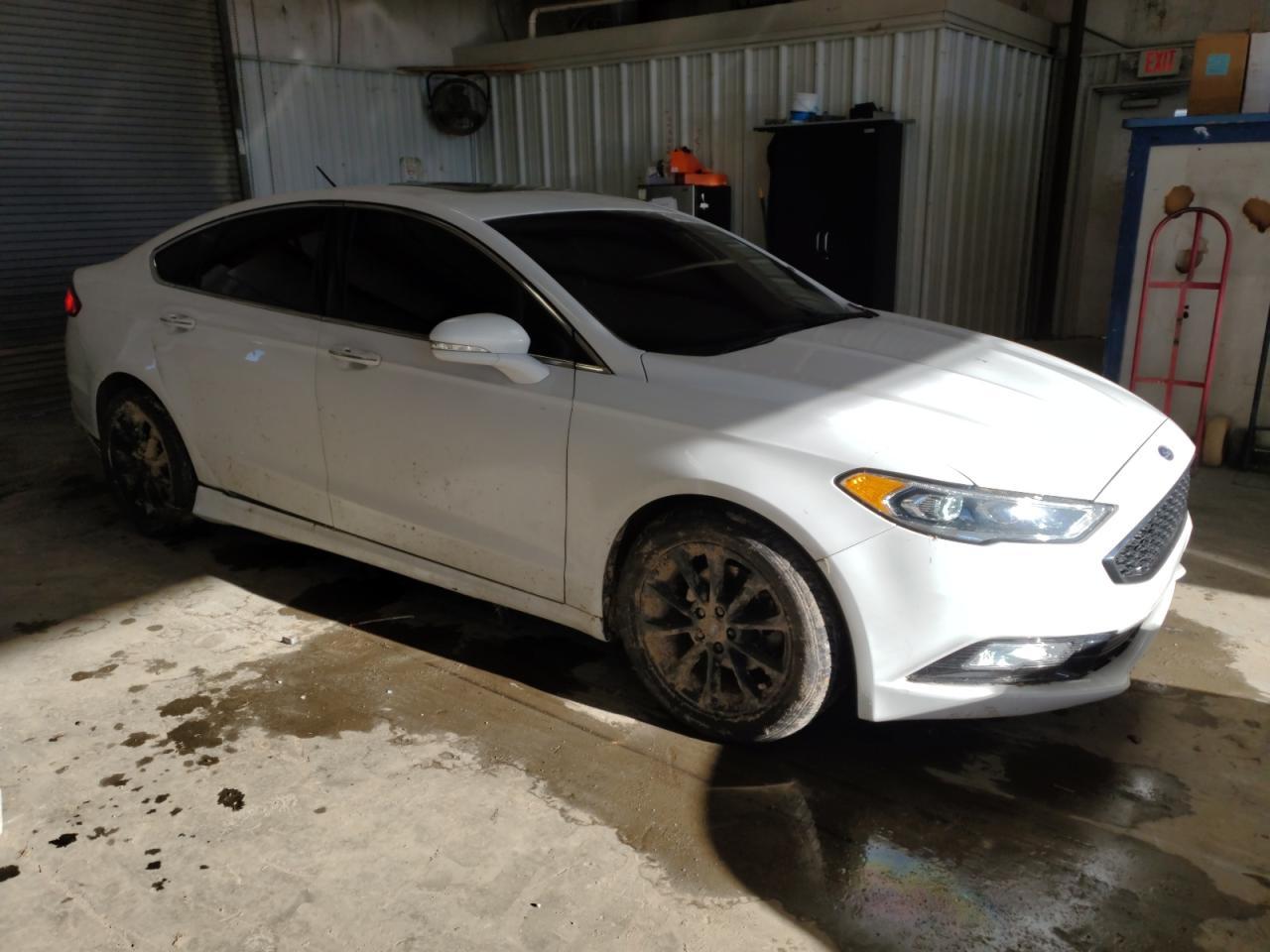 2017 FORD FUSION SE - Фото 4