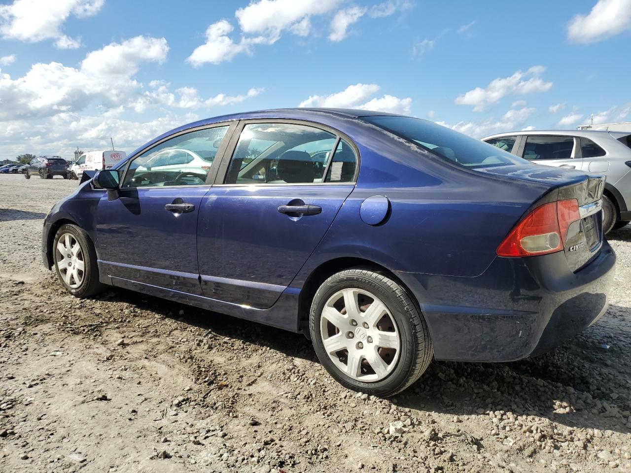 2011 HONDA CIVIC LX - Фото 2