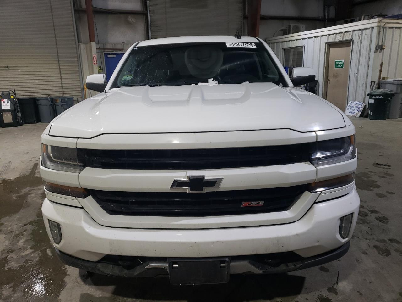 2017 CHEVROLET SILVERADO - Image 5