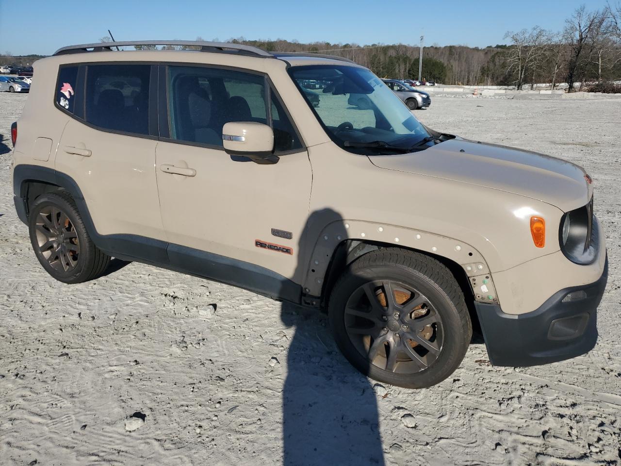 2016 JEEP RENEGADE L - Image 4
