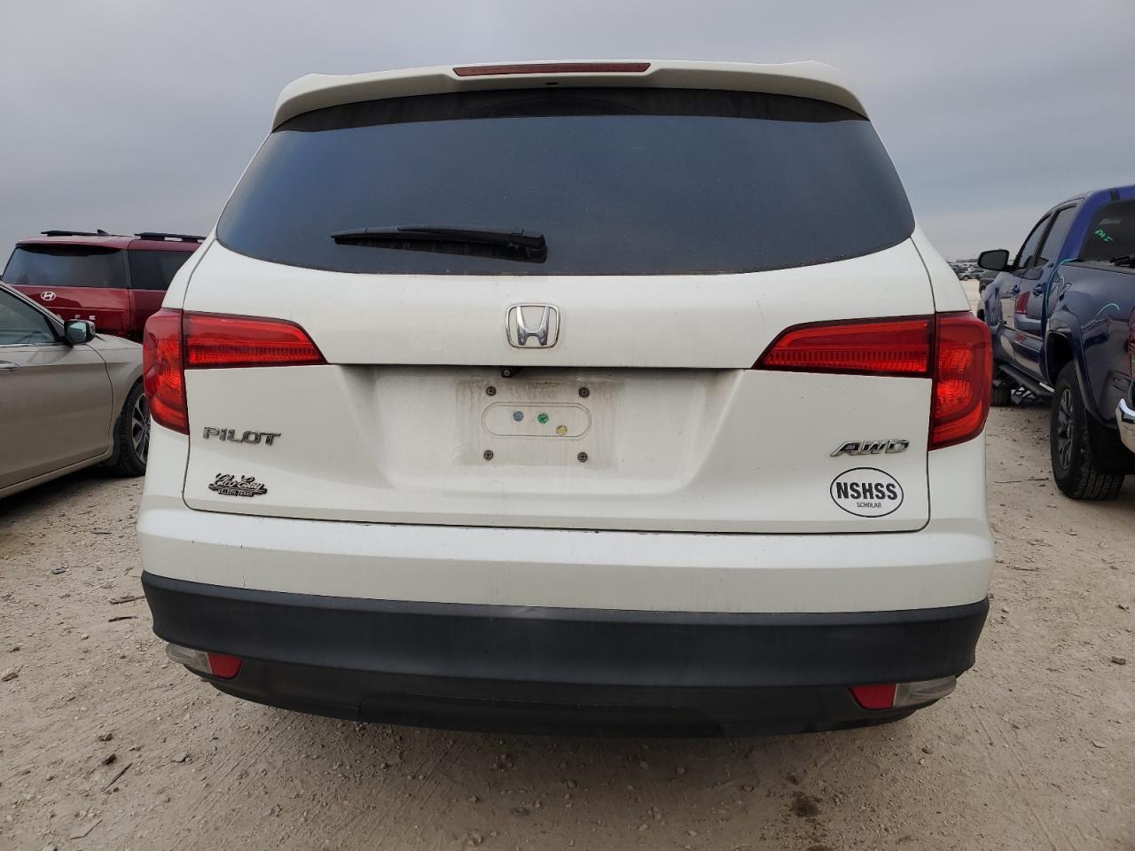 2016 HONDA PILOT EXL - Image 6