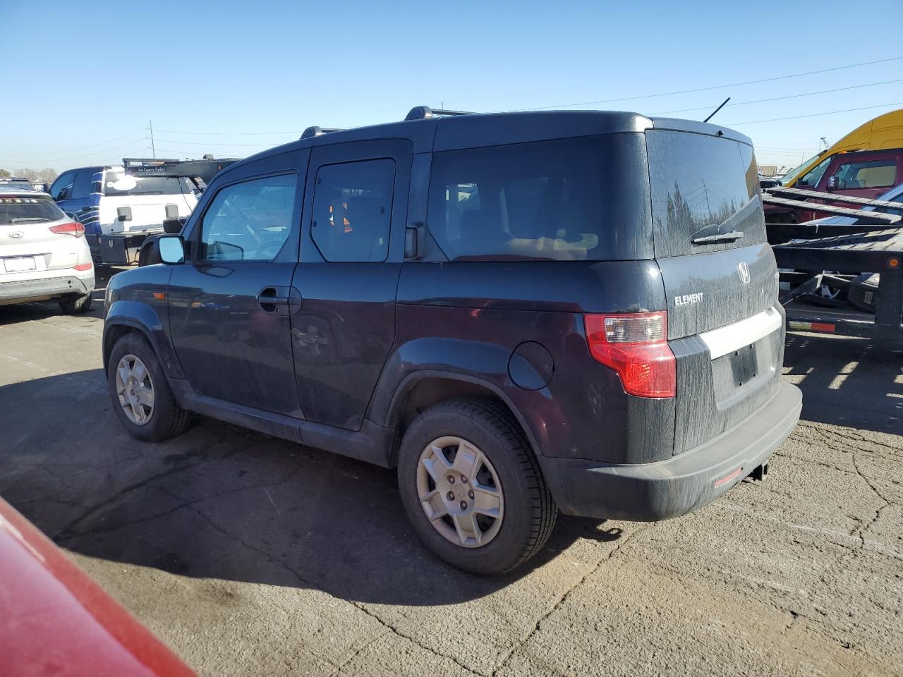 2011 HONDA ELEMENT LX - Фото 2