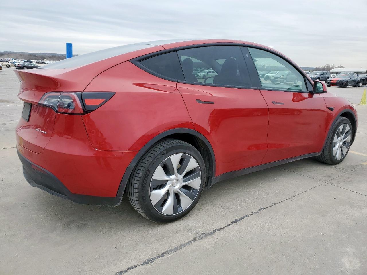 2023 TESLA MODEL Y - Фото 3