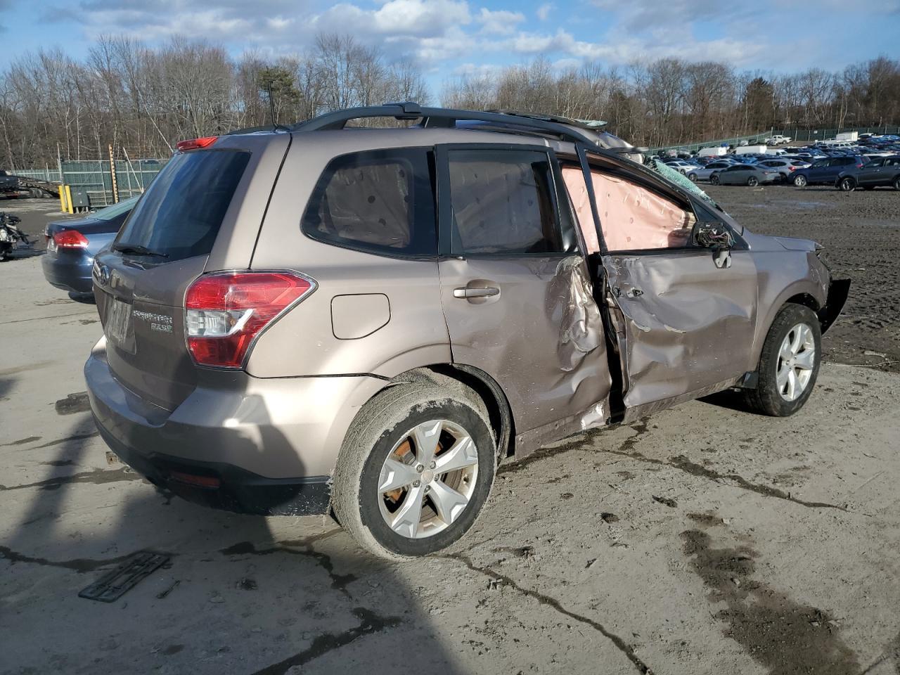 2015 SUBARU FORESTER 2 - Фото 3