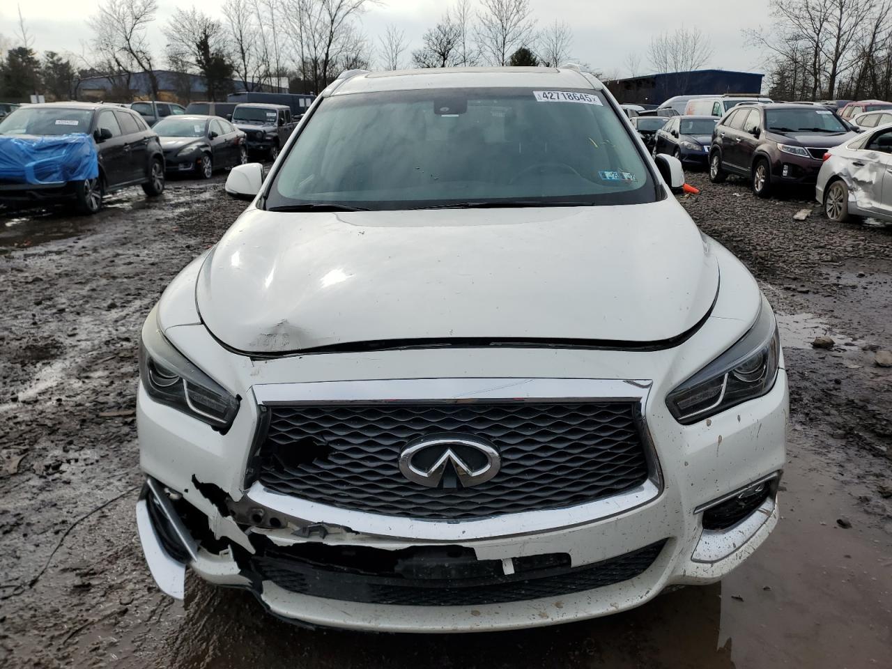 2016 INFINITI QX60 - Фото 5