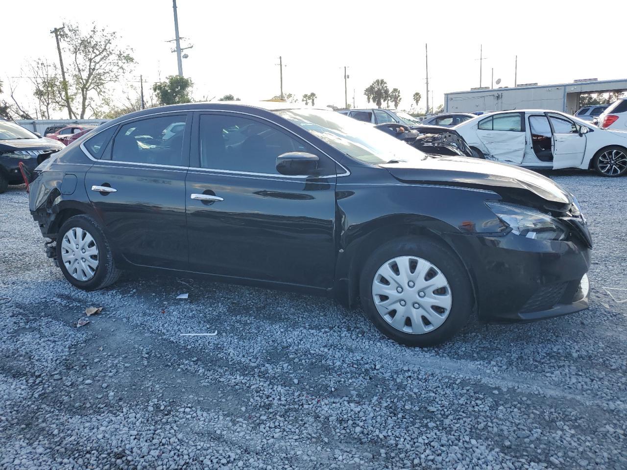 2016 NISSAN SENTRA S - Фото 4