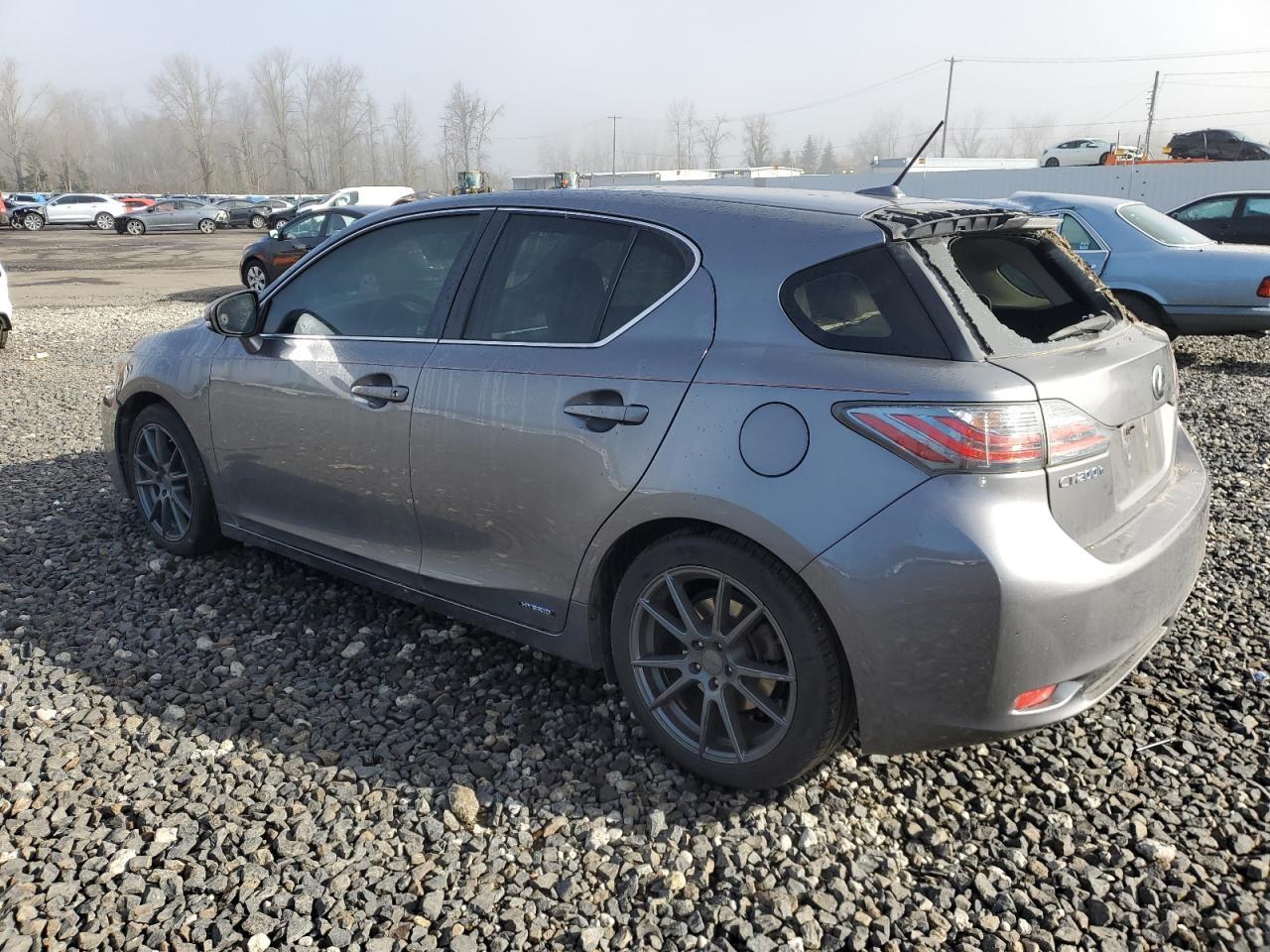 2013 LEXUS CT 200 - Image 2