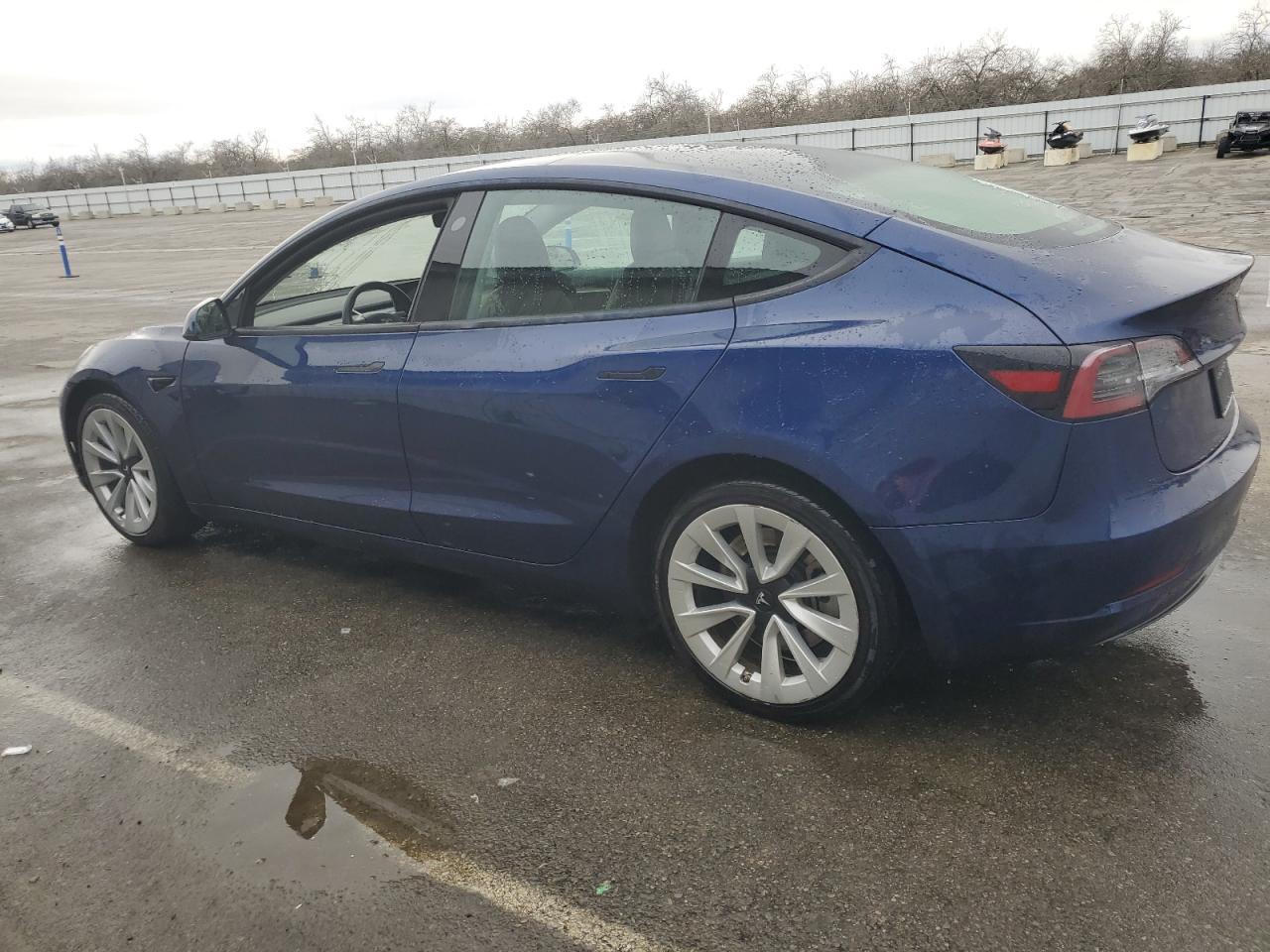 2023 TESLA MODEL 3 - Image 2