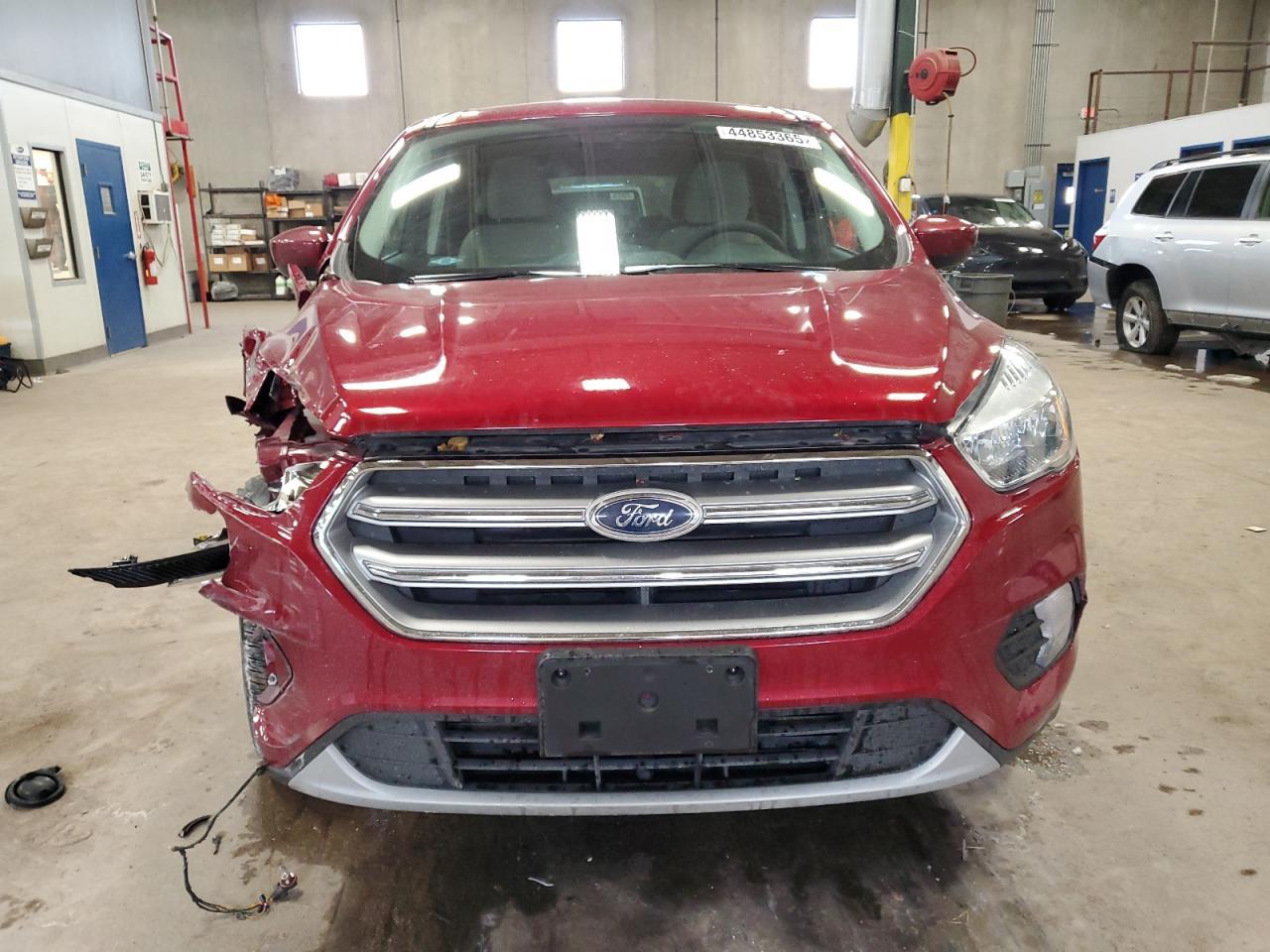 2017 FORD ESCAPE SE - Image 5