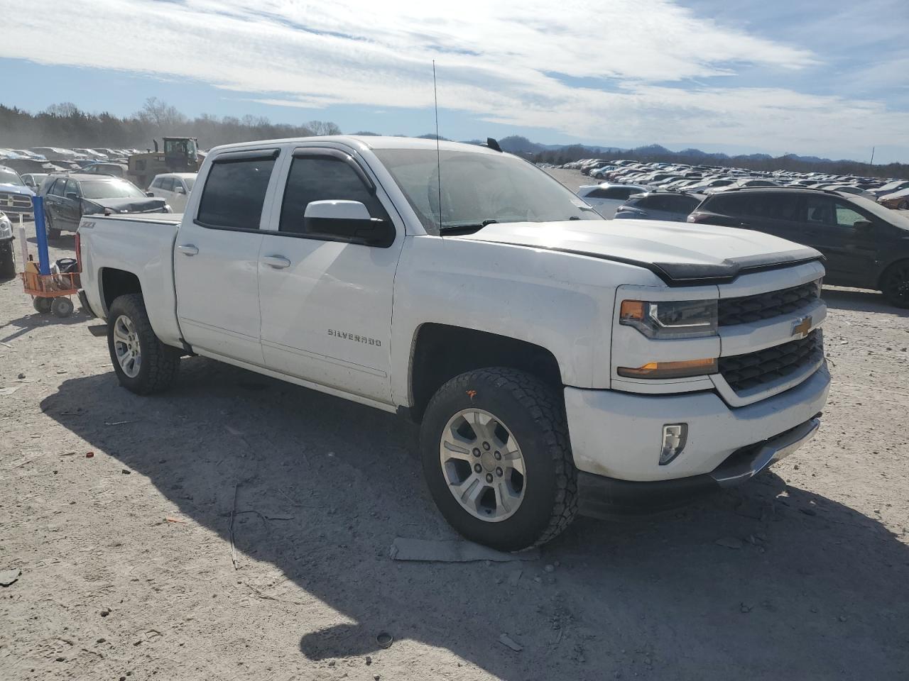 2016 CHEVROLET SILVERADO - Фото 4