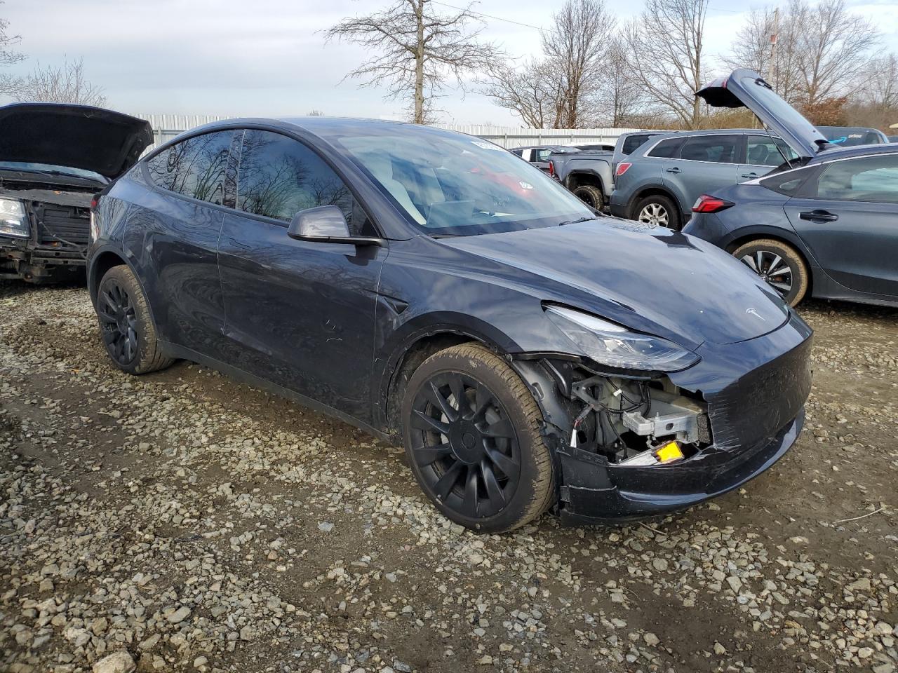 2024 TESLA MODEL Y - Image 4