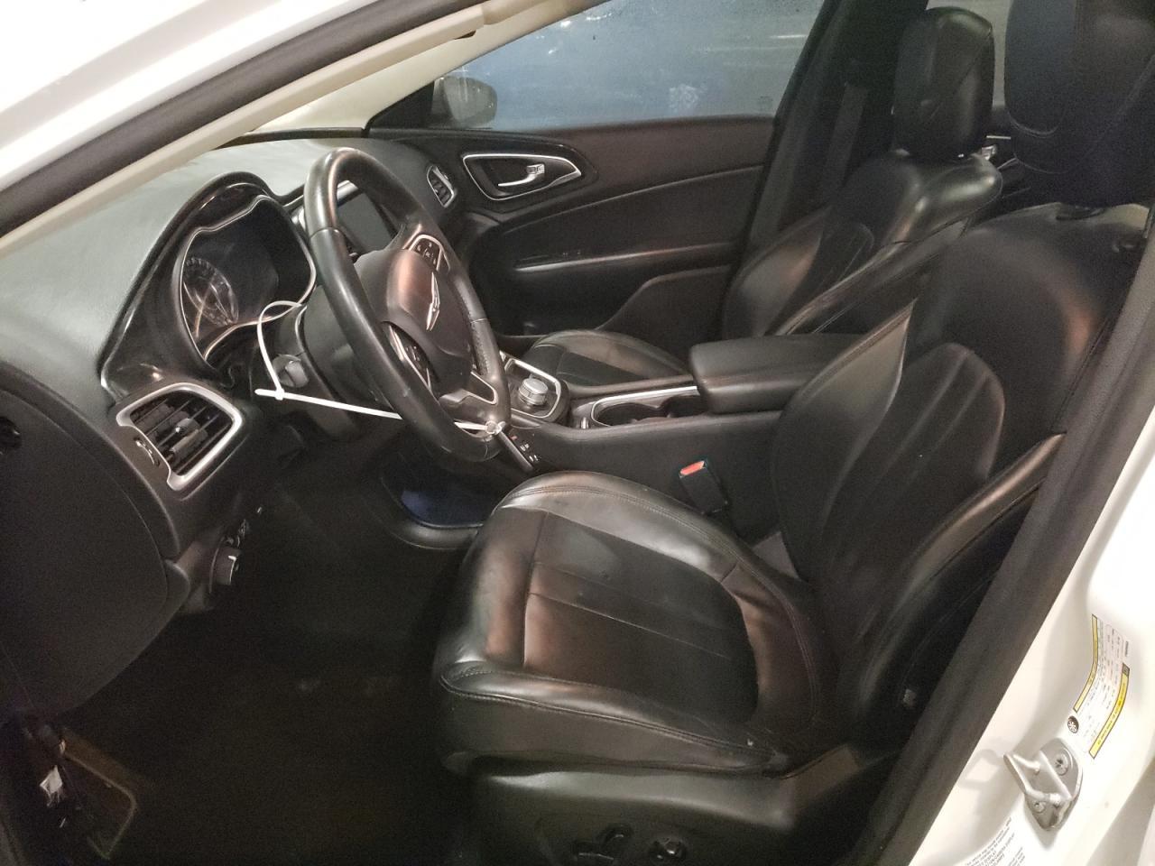 2015 CHRYSLER 200 C - Фото 7