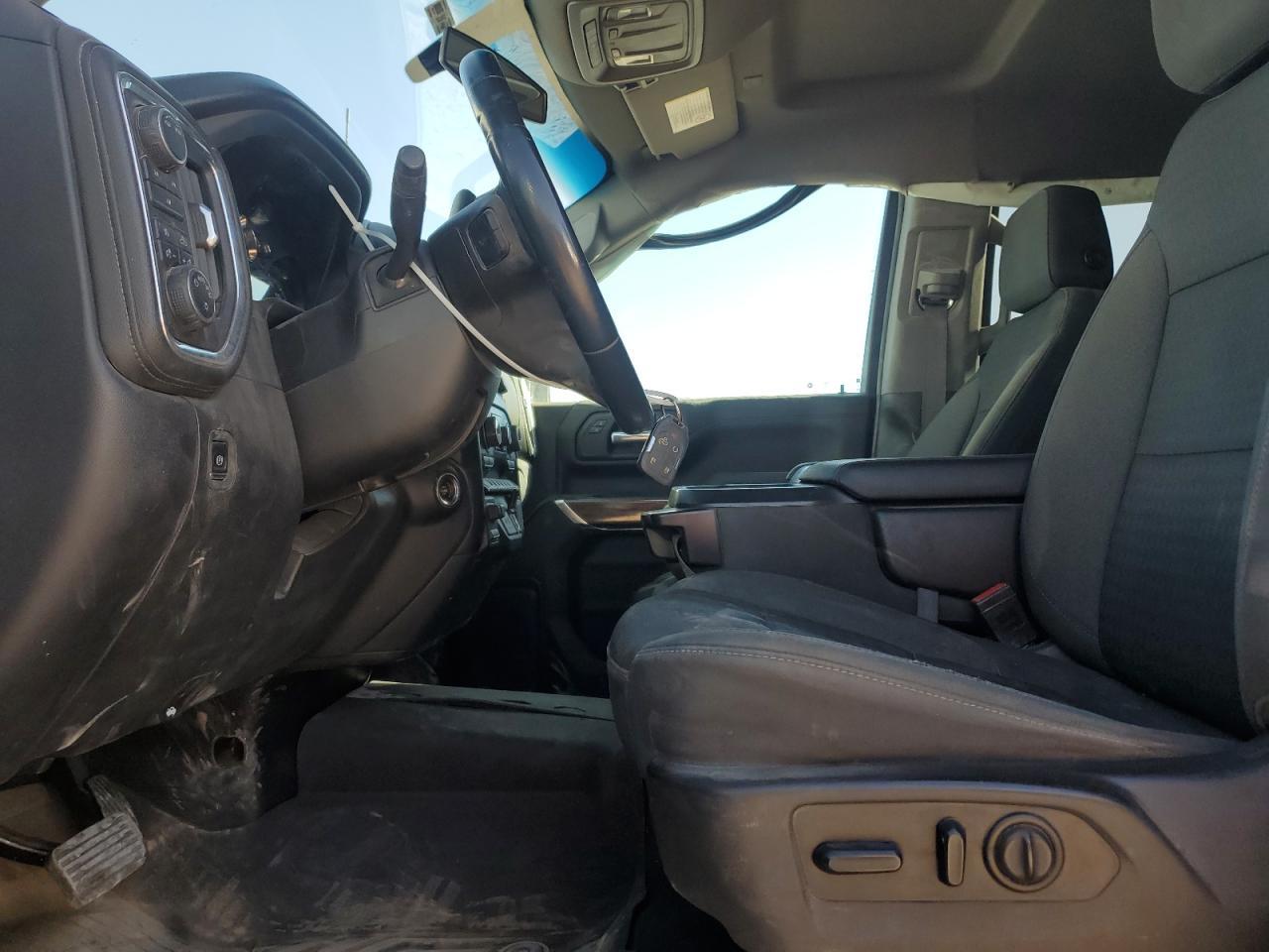 2023 CHEVROLET SILVERADO - Image 7