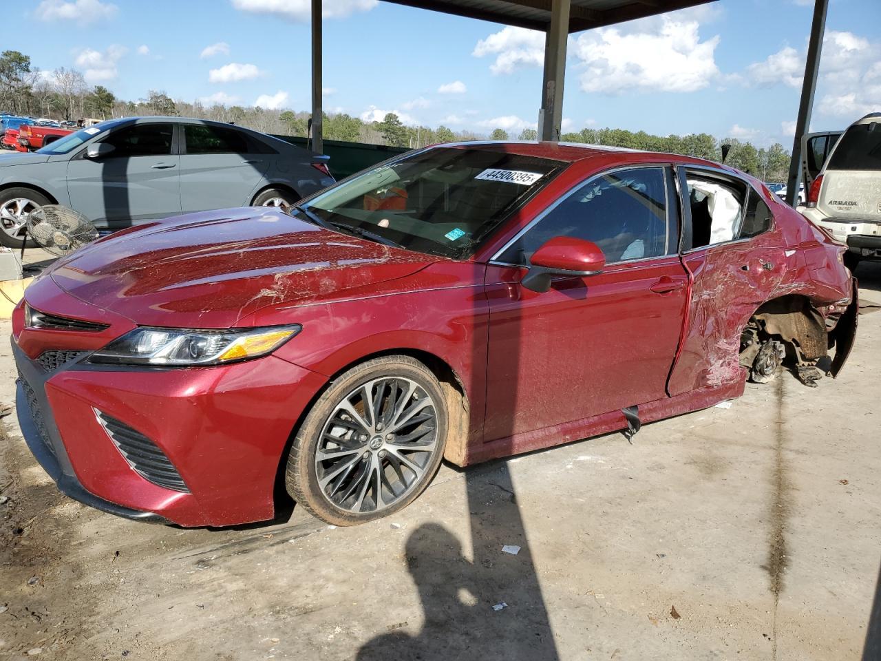 2018 TOYOTA CAMRY L car image